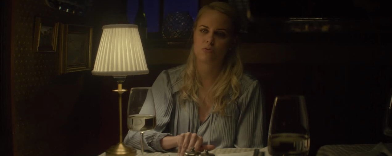 Кадр 4 з Аферист із Tinder