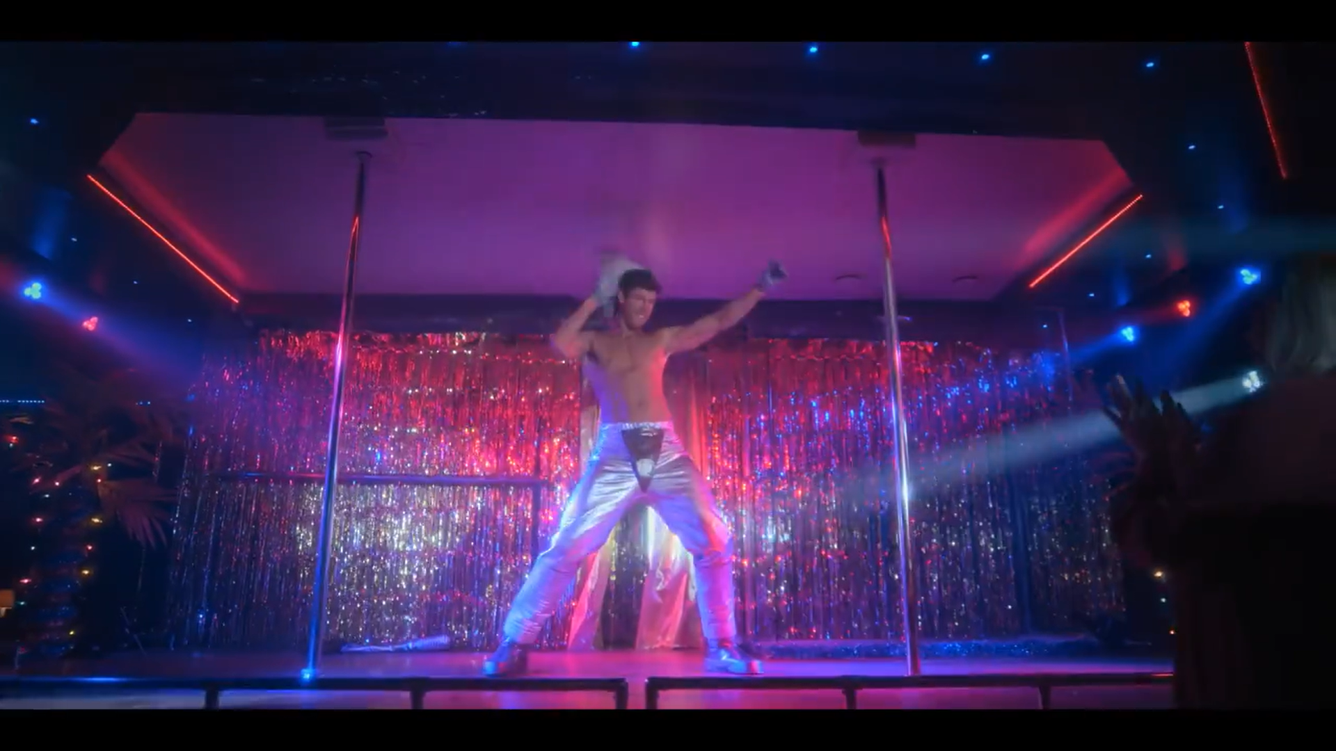 Кадр 4 з Академія Амбрелла 4 сезон