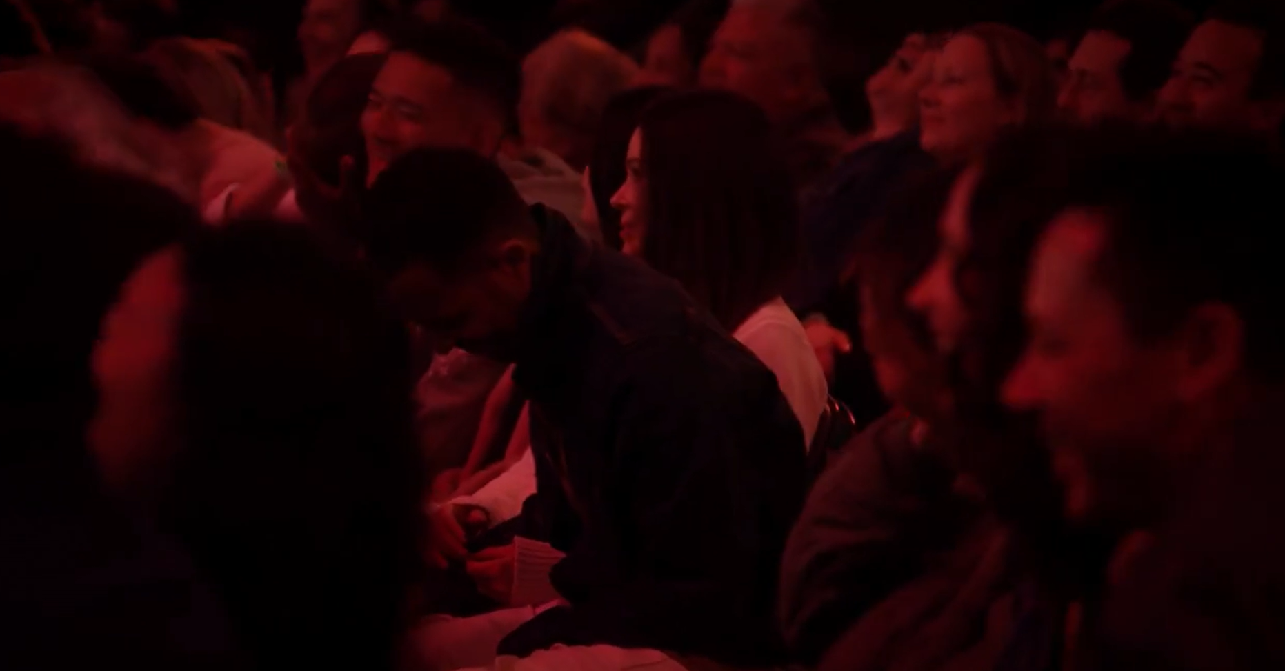 Кадр 1 з Алі Вонґ: Самотня пані