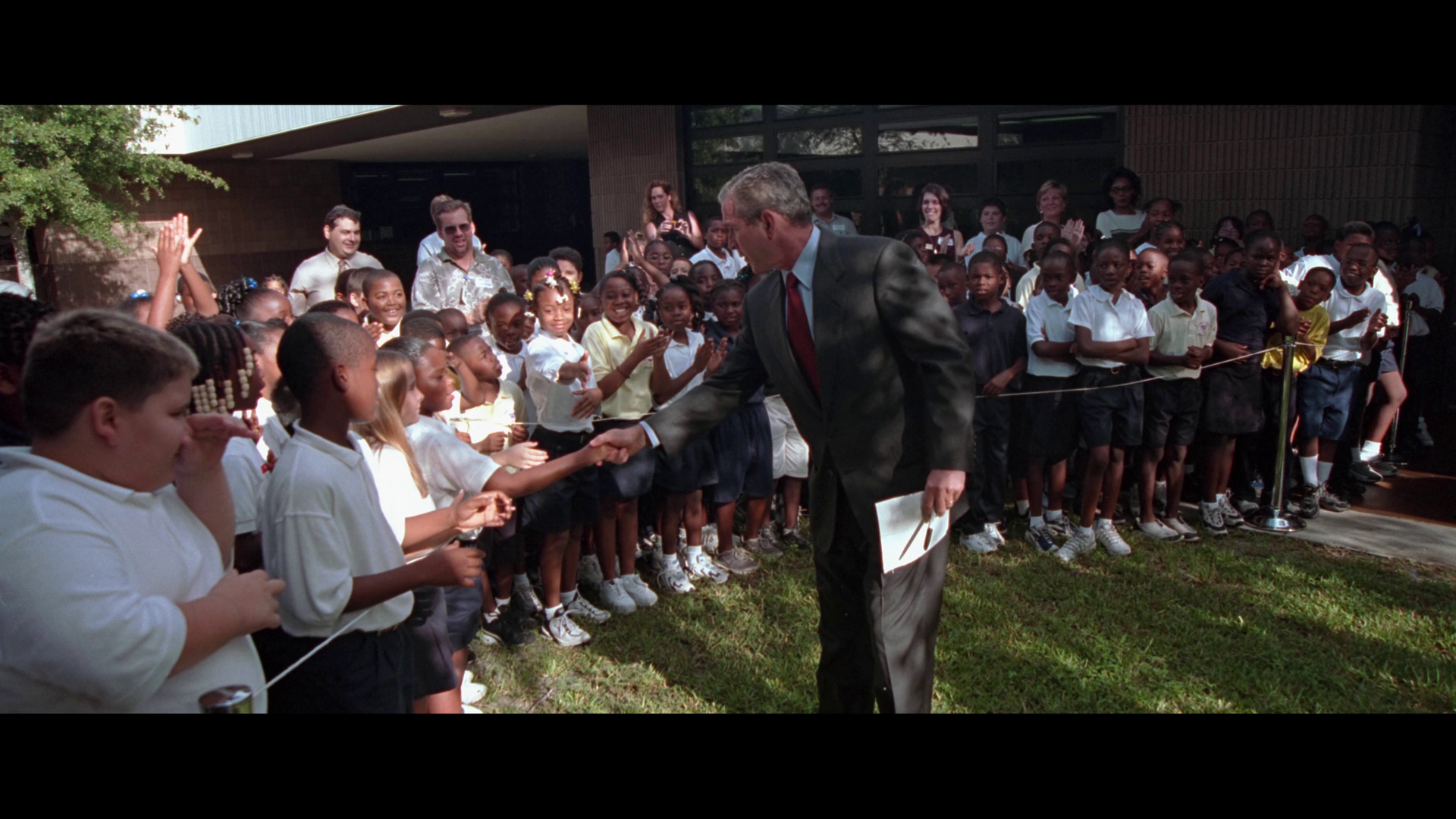 Кадр 3 з Американський розшук: Осама бен Ладен 1 сезон