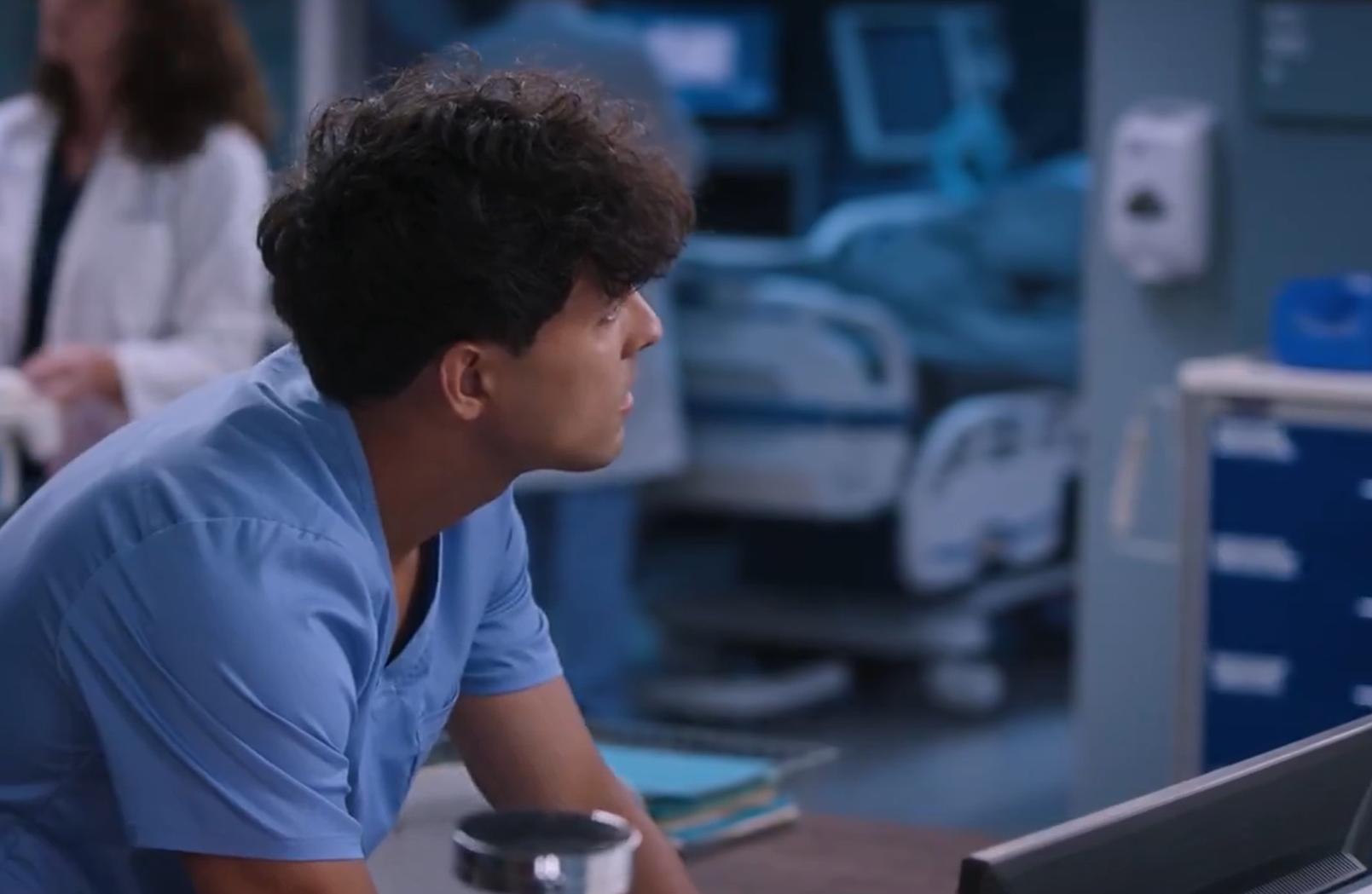 Кадр 1 з Анатомія Грей 21 сезон