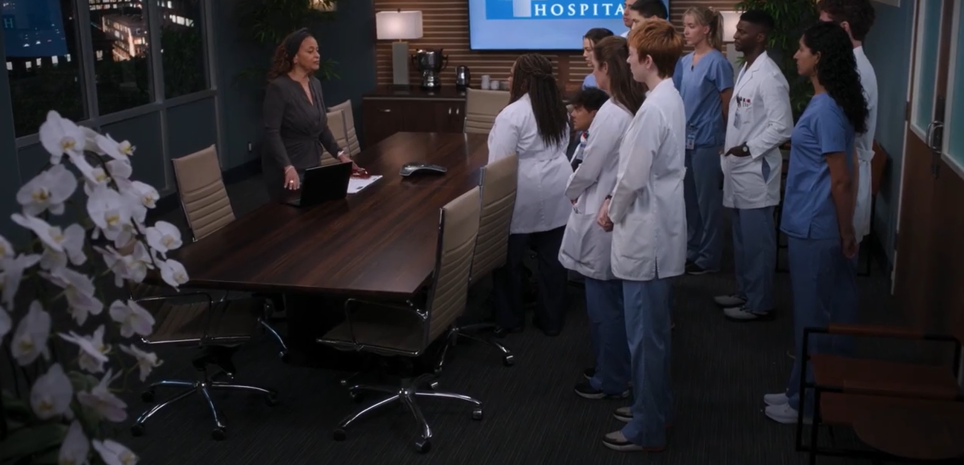 Кадр 4 з Анатомія Грей 21 сезон