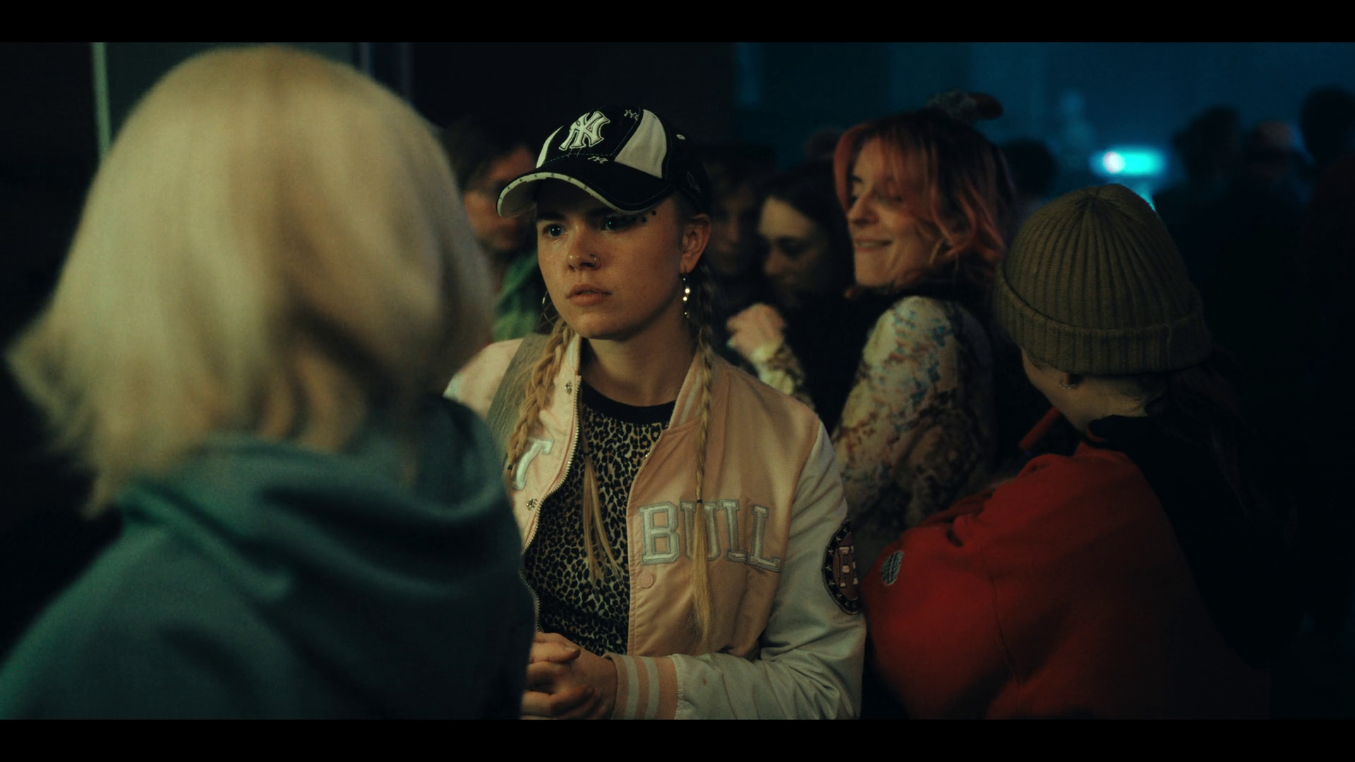 Кадр 1 з Анела 1 сезон