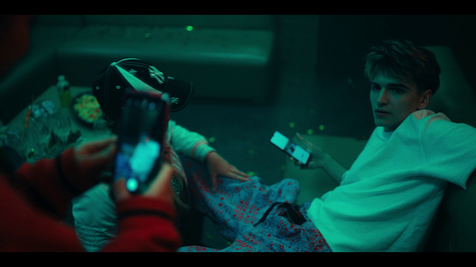 Кадр 3 з Анела 1 сезон