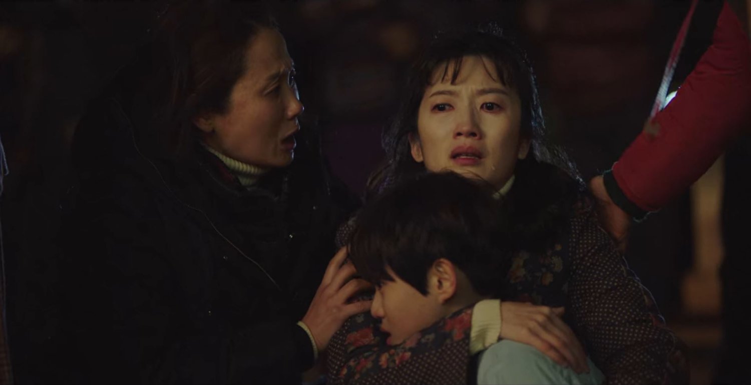 Кадр 2 з Аварійна Посадка – Кохання / Незаплановане кохання 1 сезон