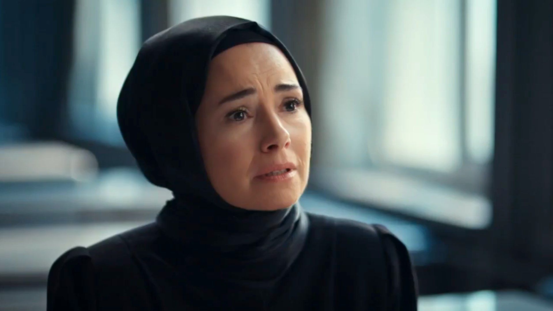 Кадр 3 з Багряні бутони 2 сезон