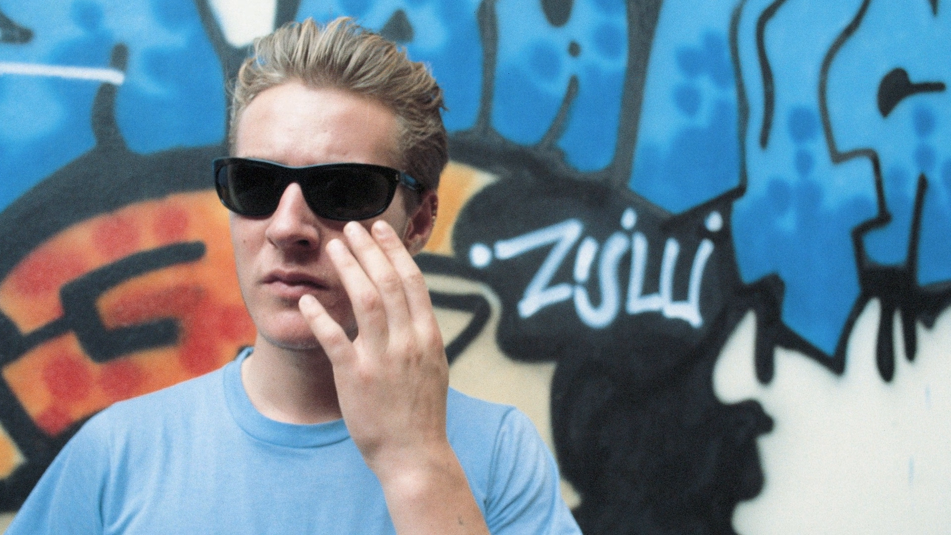 Кадр 2 з Banksy: Мистецтво поза законом