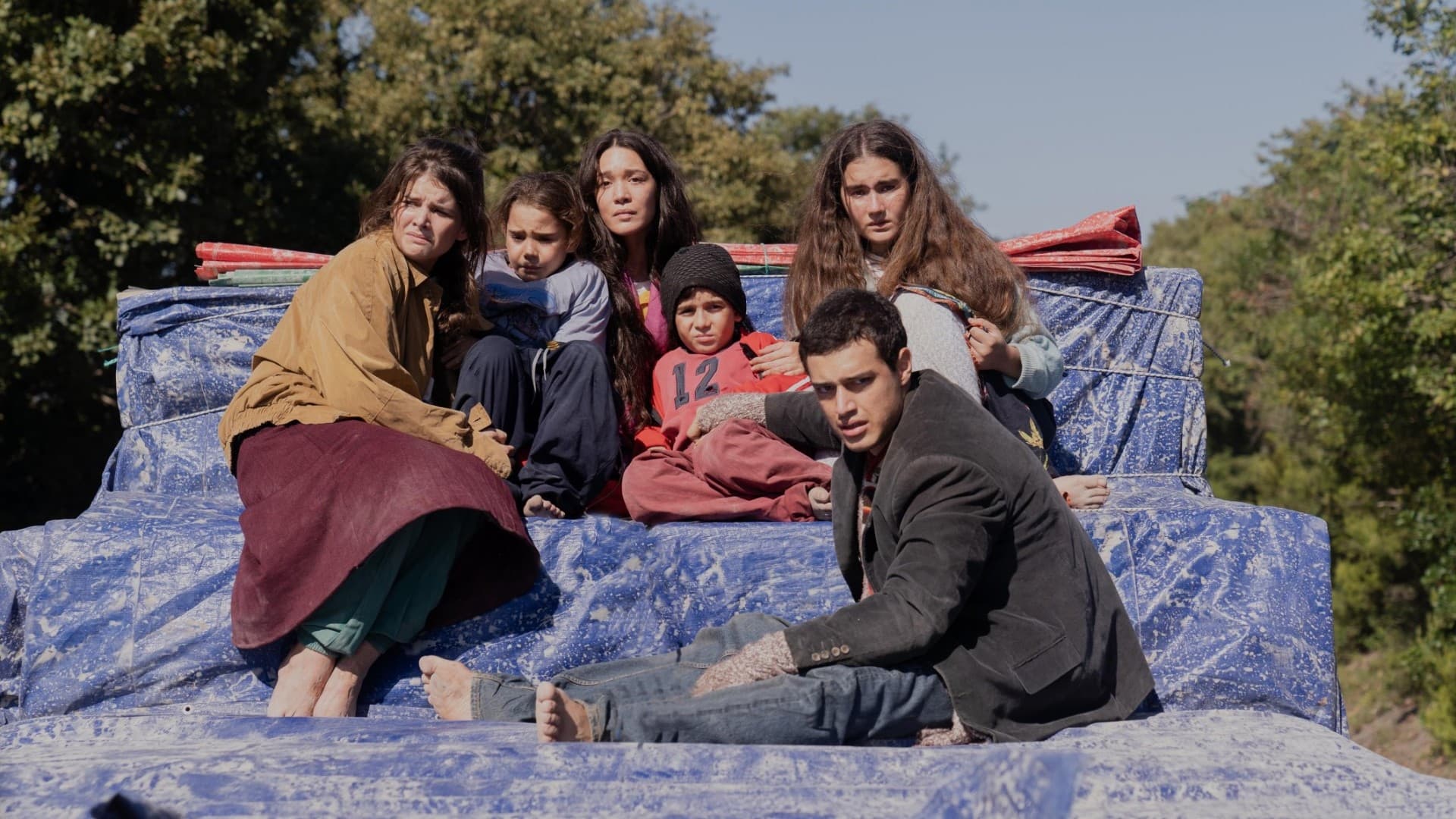 Кадр 2 з Безпритульні 1 сезон