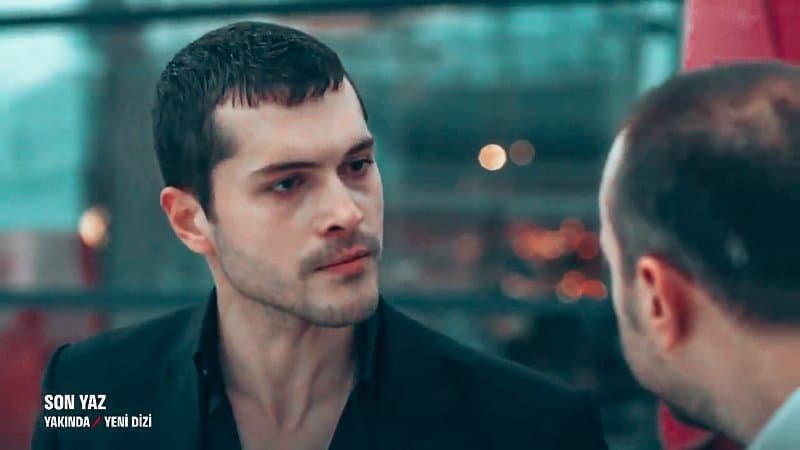 Кадр 2 з Безжальний 1 сезон