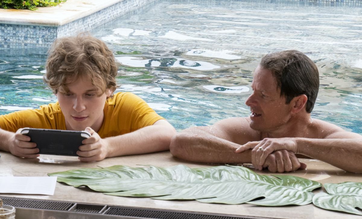 Кадр 1 з Білий Лотос 1 сезон