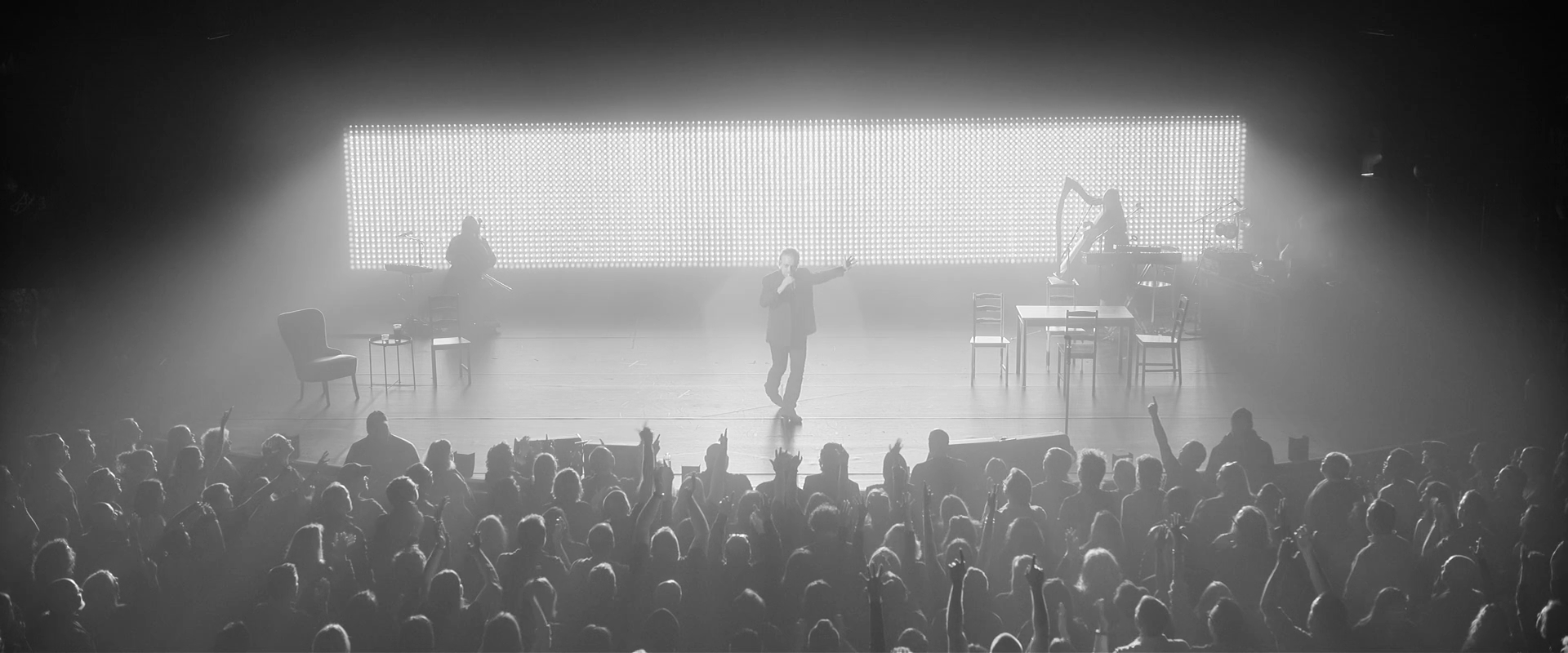 Кадр 4 з Боно. Шлях до примирення