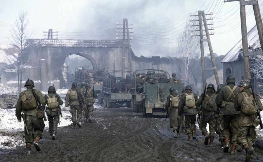 Кадр 4 з Брати по зброї 1 сезон