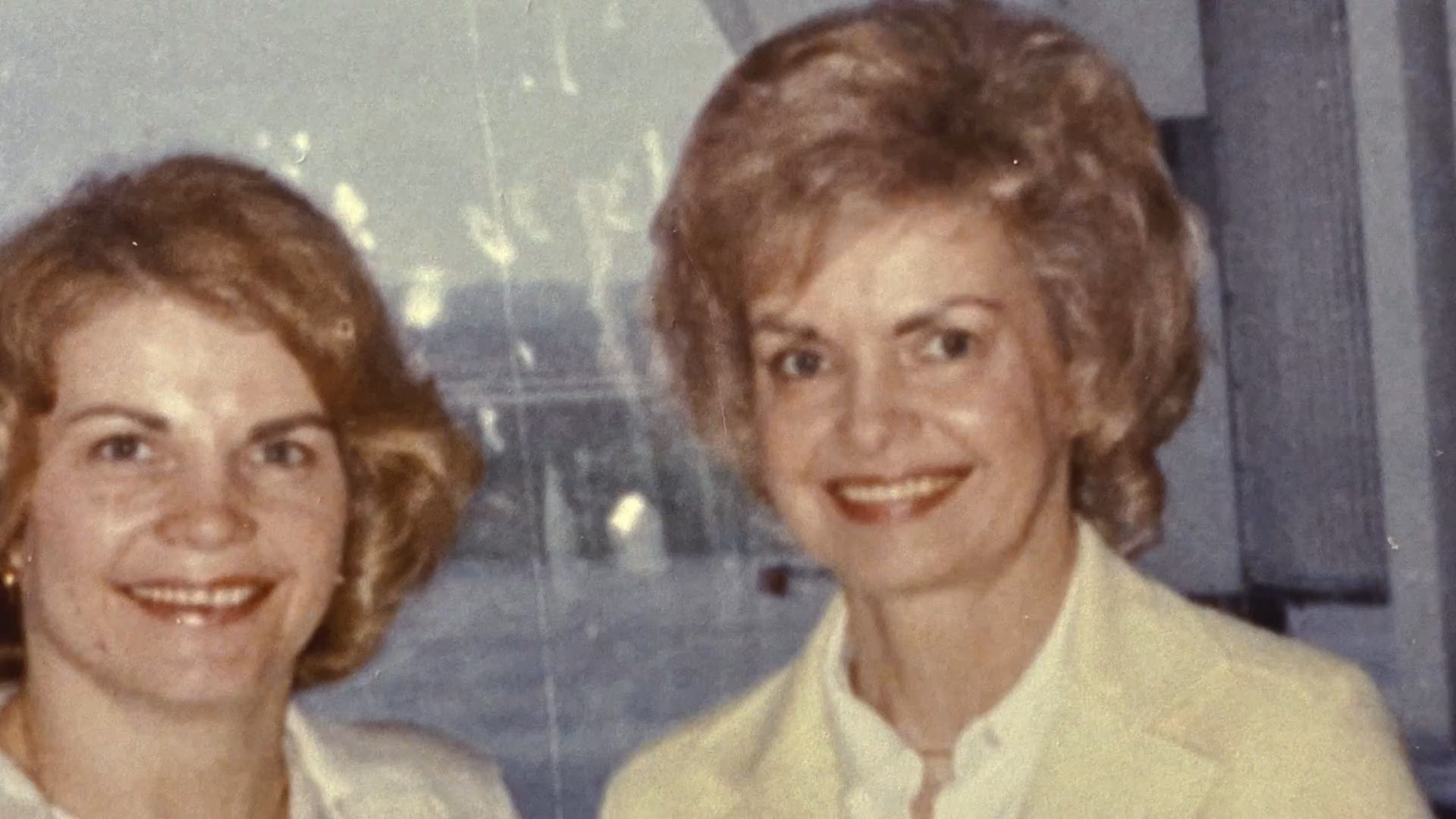 Кадр 4 з Брати Менендеси