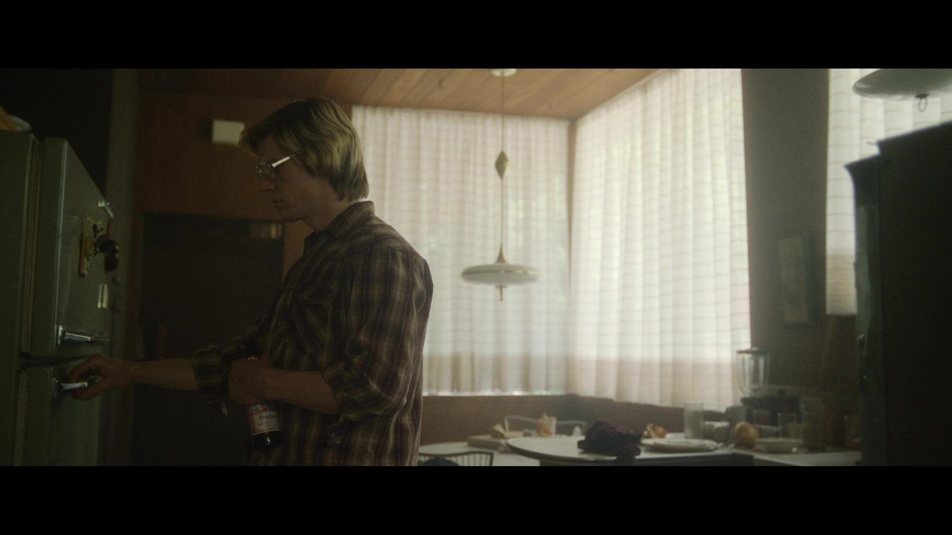 Кадр 4 з Чудовиська: Історія Лайла й Еріка Менендесів 2 сезон