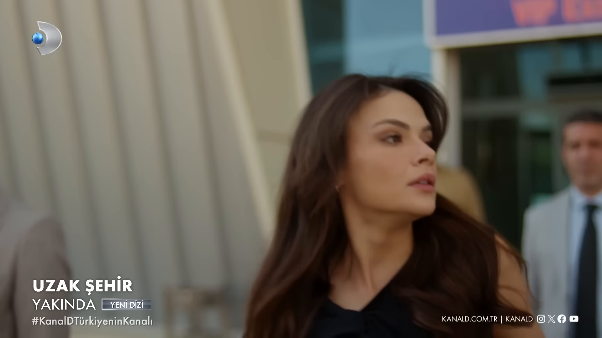 Кадр 4 з Далеке місто 2 сезон