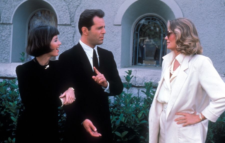 Кадр 3 з Детективне агентство «Місячне сяйво» 4 сезон