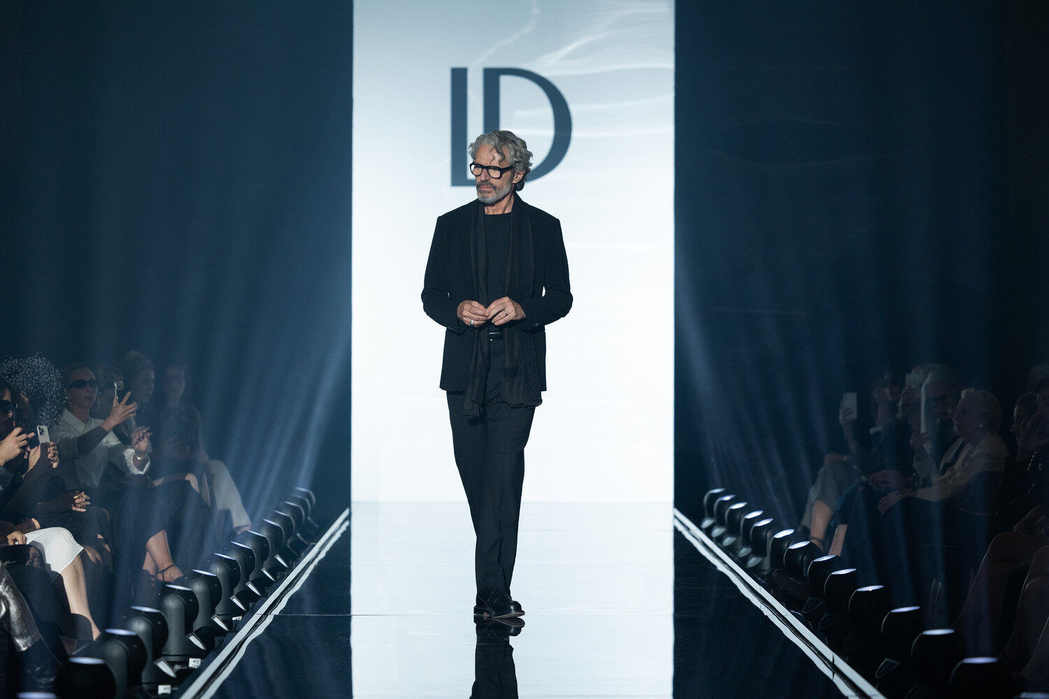 Кадр 4 з Дім моди 1 сезон