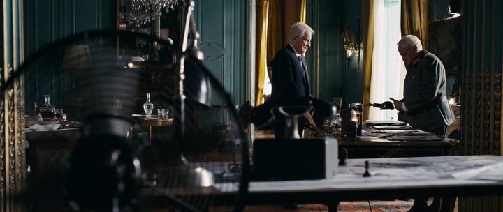 Кадр 2 з Дипломатія