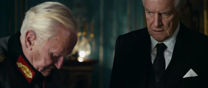 Кадр 3 з Дипломатія