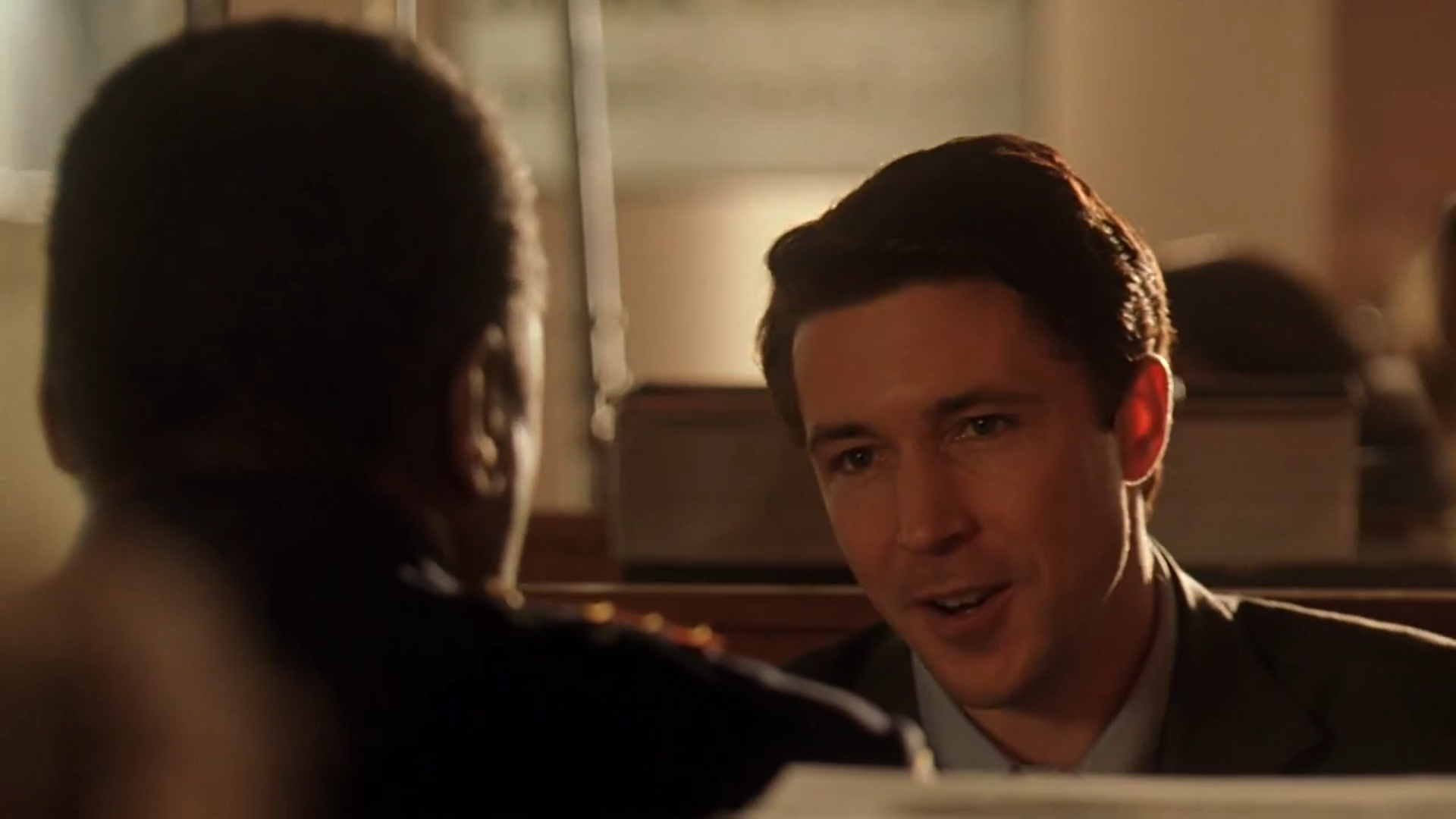 Кадр 2 з Дроти 3 сезон