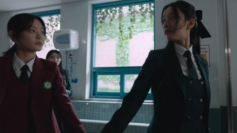 Кадр 2 з Дружнє суперництво 1 сезон