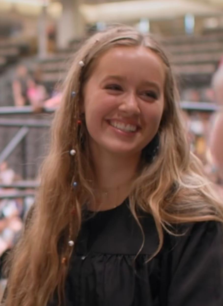 Кадр 2 з Дівчата в політиці