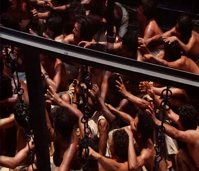 Кадр 1 з Джанго повертається