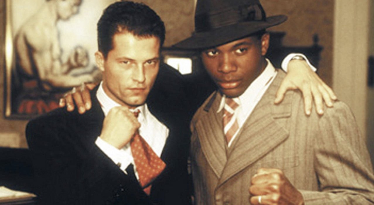 Кадр 1 з Джо та Макс