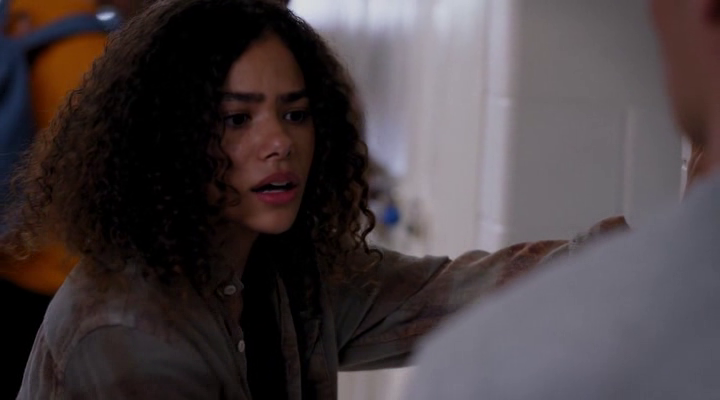 Кадр 3 з Джинні і Джорджія 2 сезон