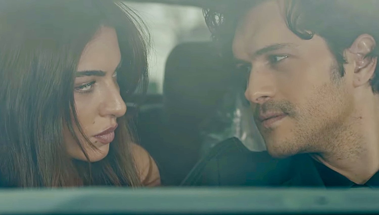 Кадр 1 з Его 1 сезон