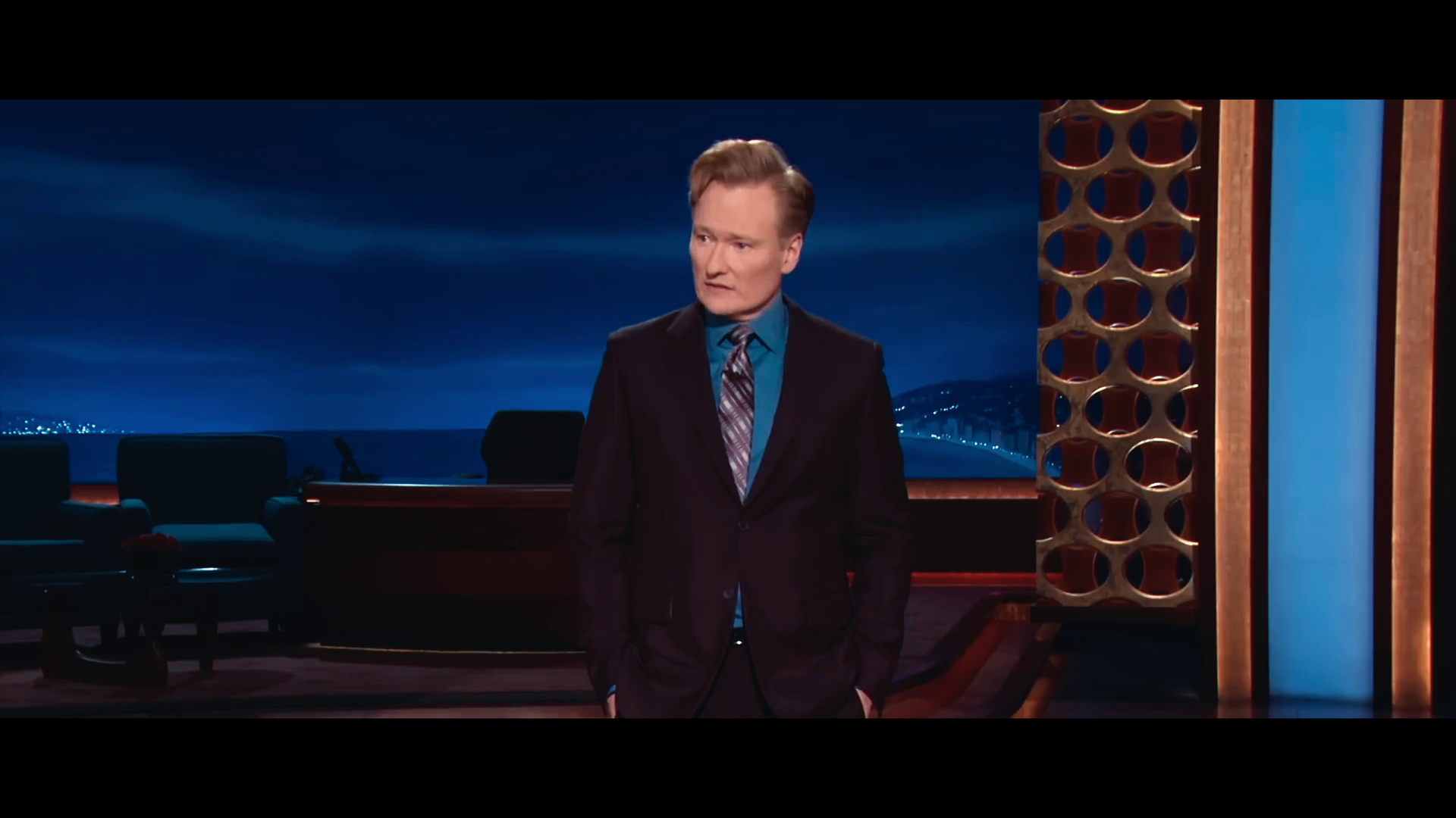 Кадр 3 з Фіаско: Мер хаосу