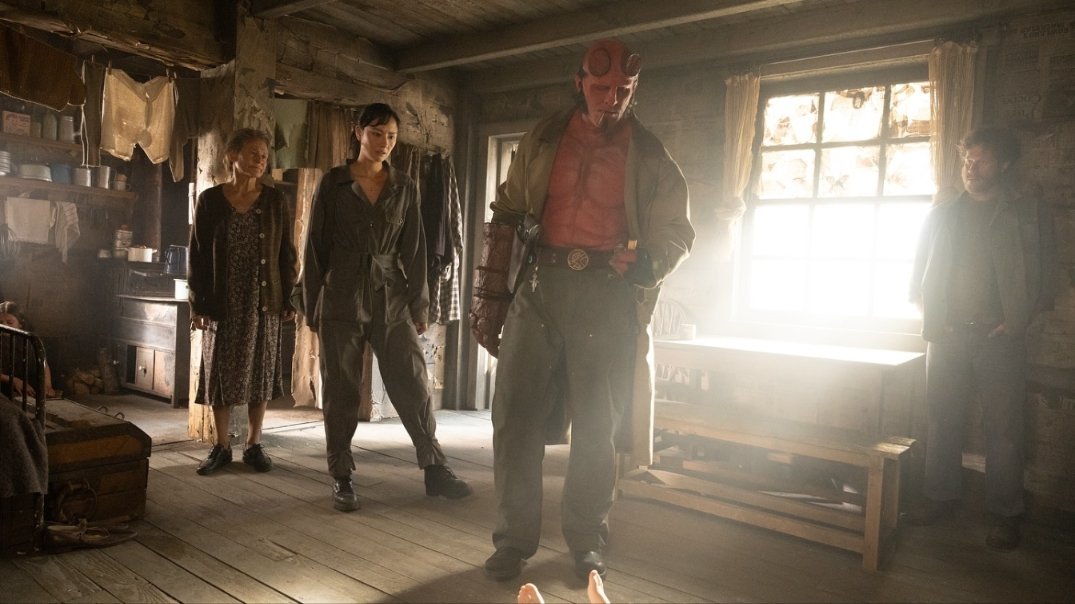 Кадр 3 з Геллбой: Горбань