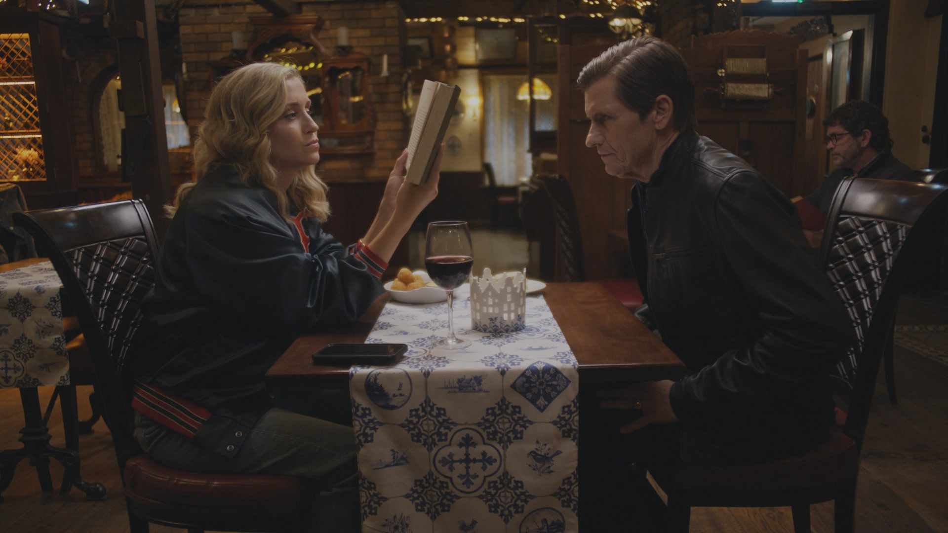 Кадр 2 з Голландська місія 1 сезон