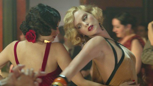 Кадр 1 з Голова у хмарах