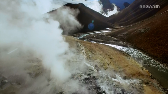 Кадр 1 з Горизонт. Космічні вулкани