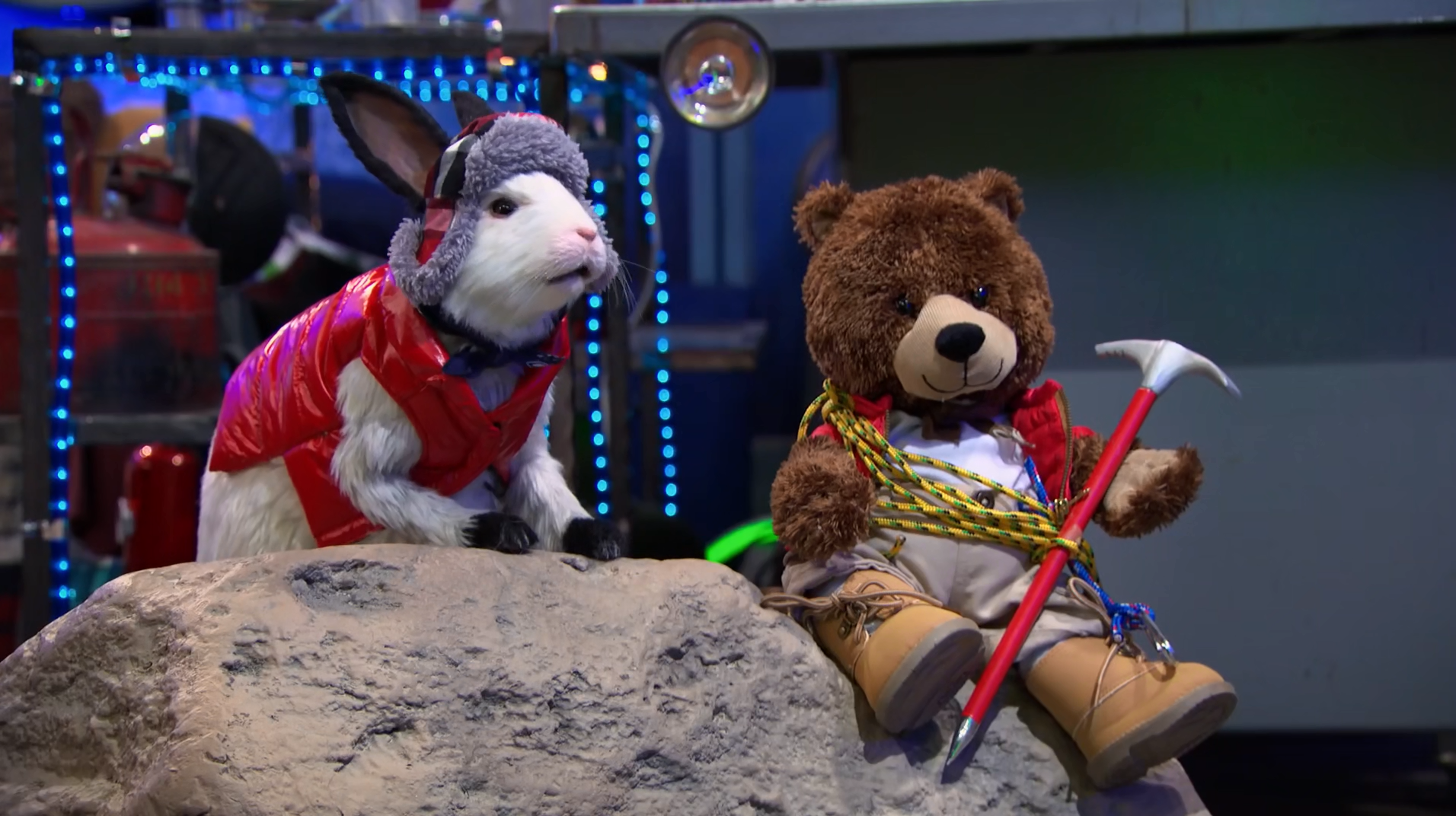 Кадр 2 з Грізна сімейка 4 сезон