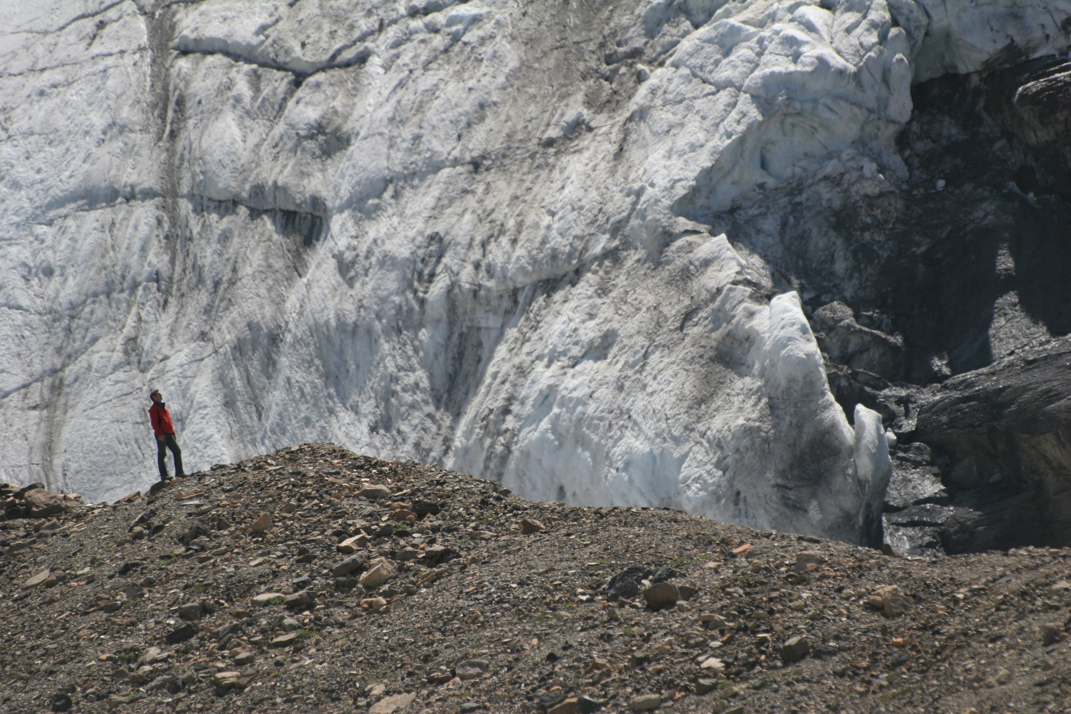 Кадр 2 з Як земля створила нас 1 сезон