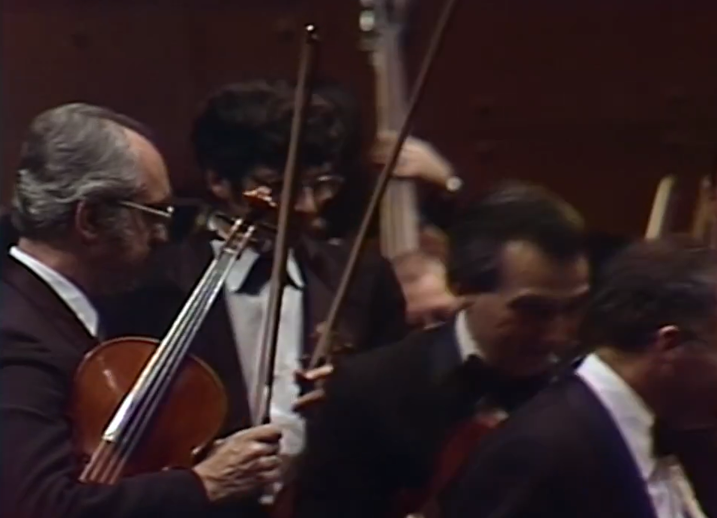 Кадр 2 з Єдина дівчина в оркестрі