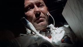 Кадр 2 з Кадри з Місяця