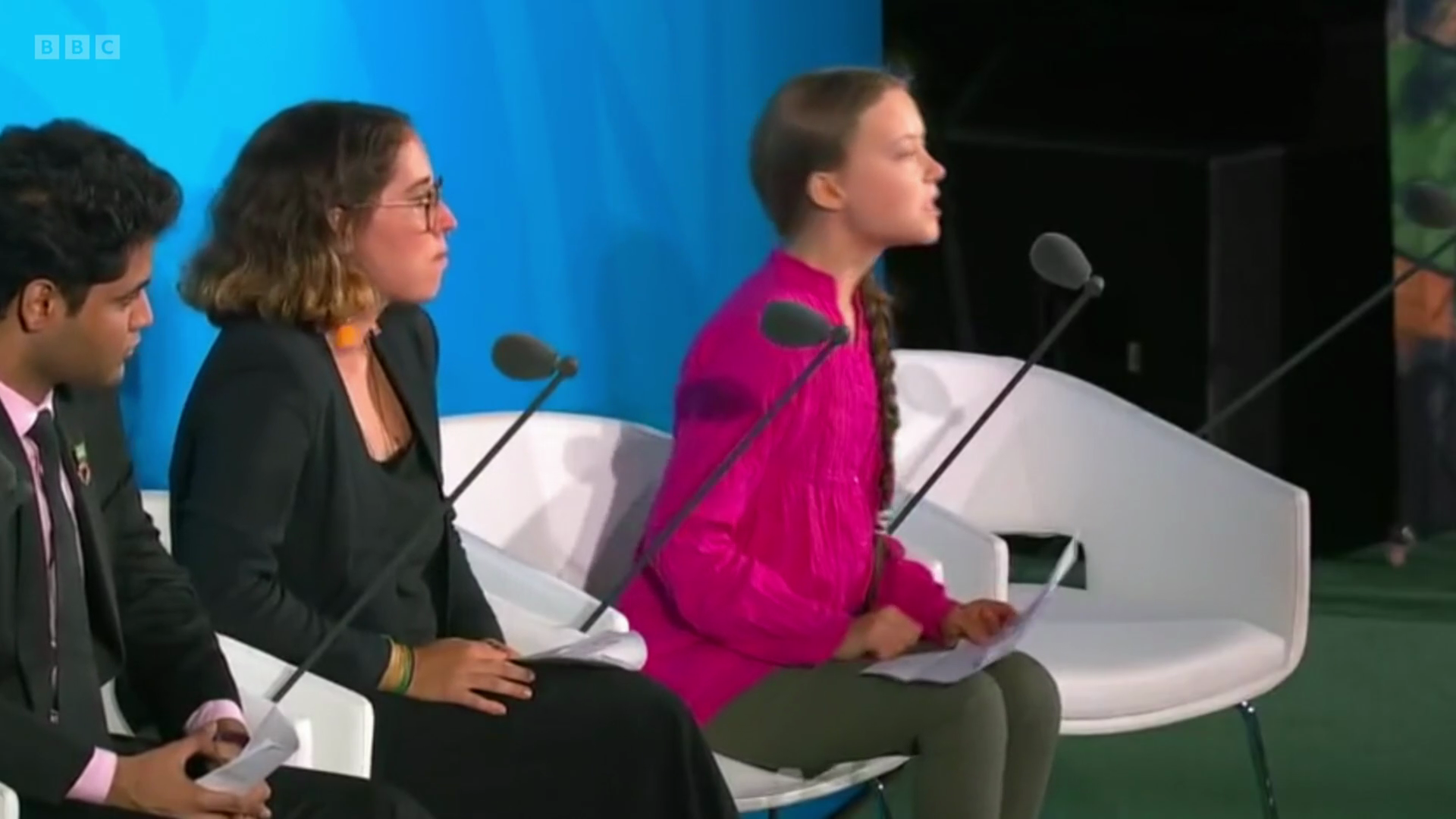 Кадр 3 з Канк та інші люди у 2019 1 сезон