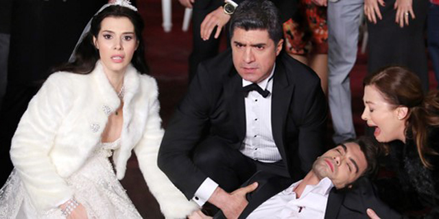 Кадр 3 з Кохання проти долі 1 сезон