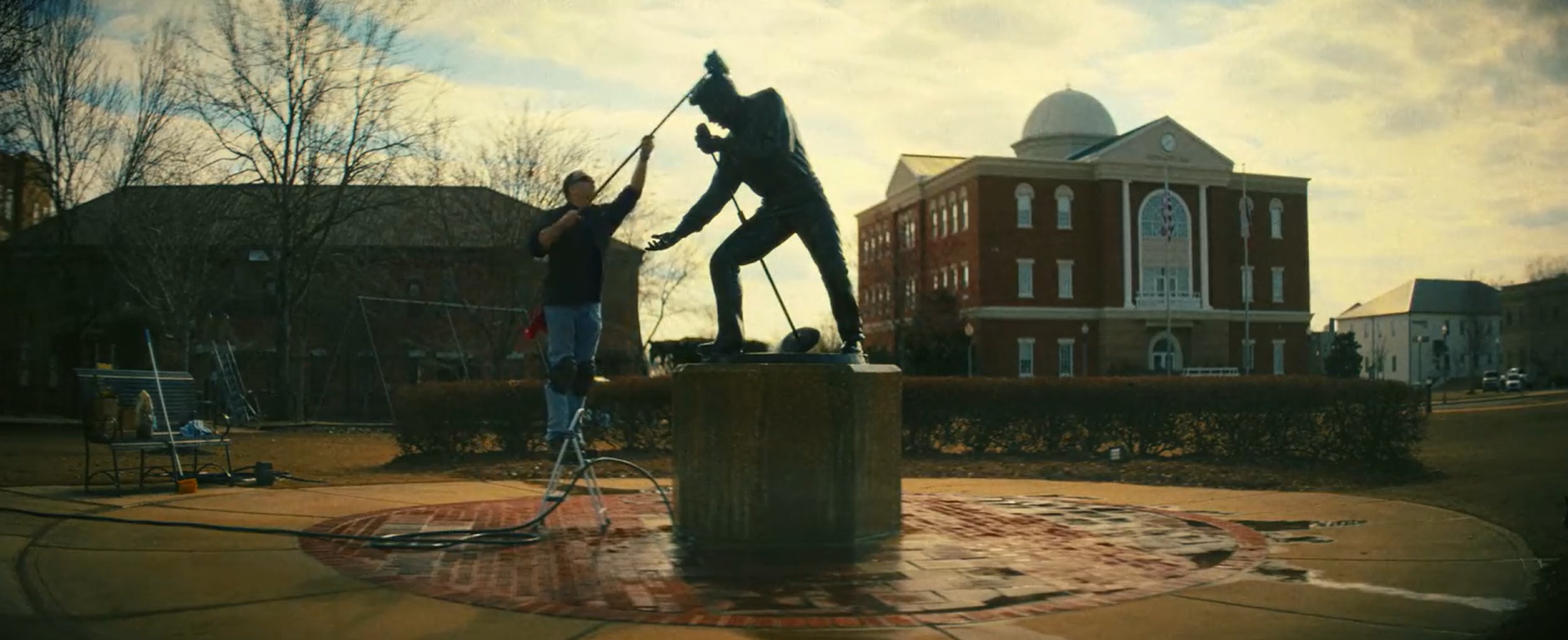 Кадр 2 з Королі Тупело: Кримінальна сага Півдня 1 сезон