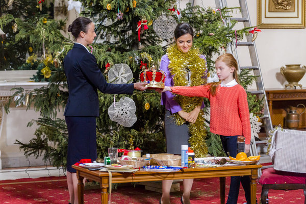 Кадр 4 з Корона на Різдво