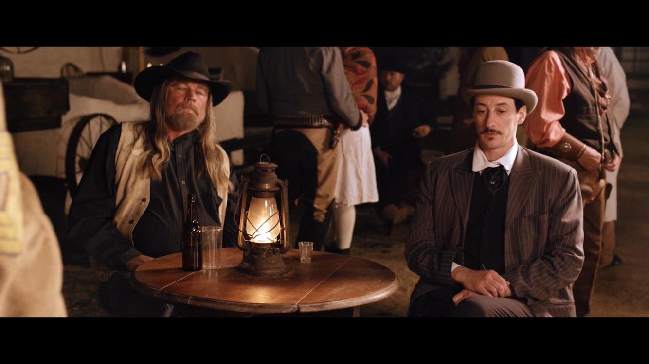 Кадр 1 з Кривава гора