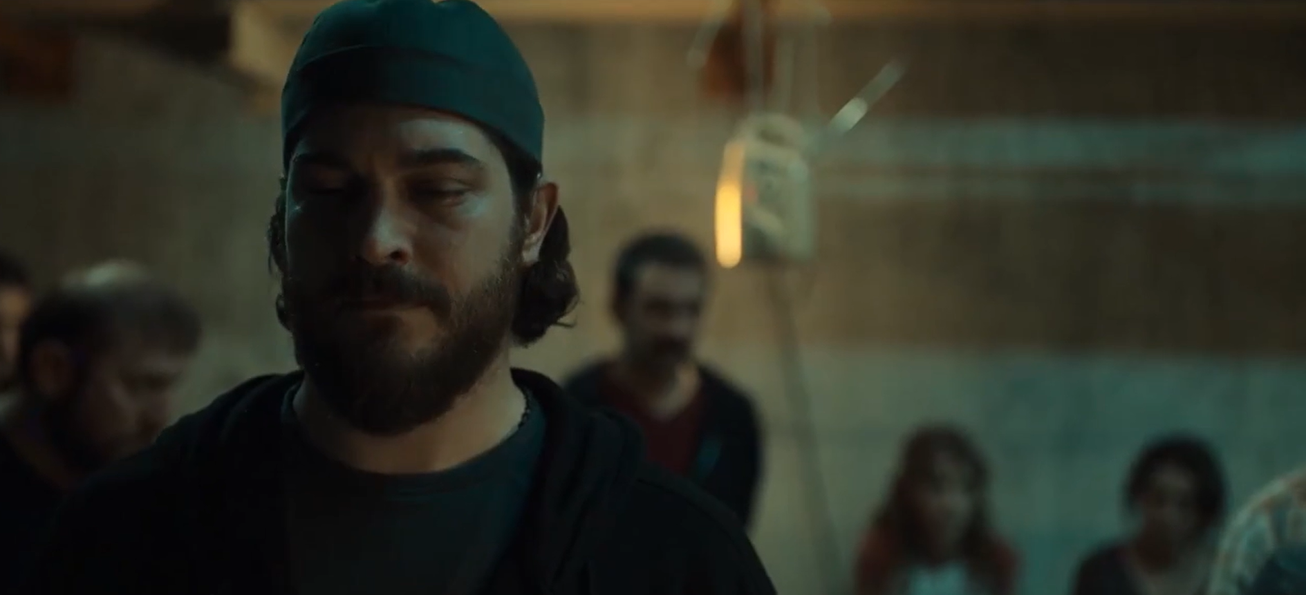 Кадр 3 з КУБРА 2 сезон