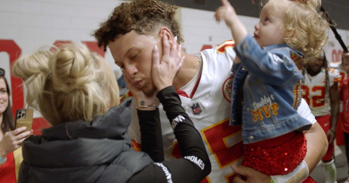 Кадр 2 з Квотербек 2 сезон