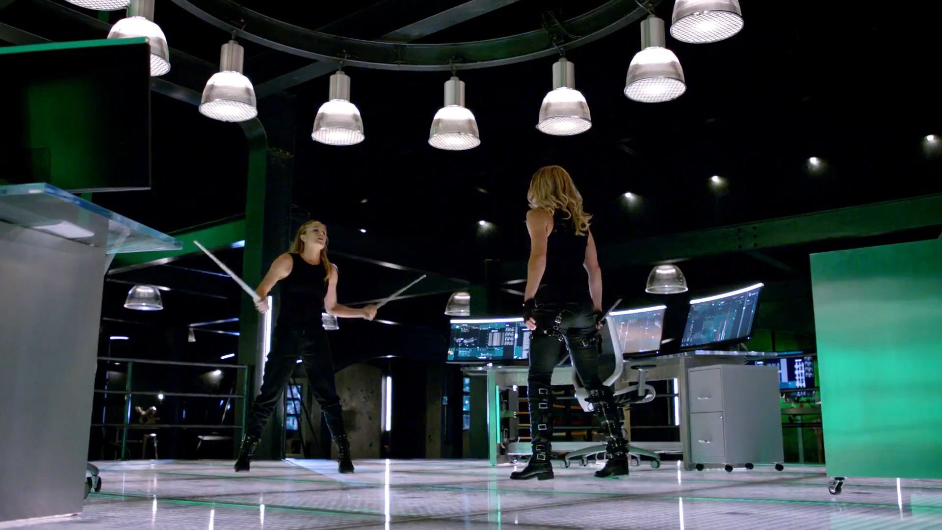 Кадр 3 з Легенди завтрашнього дня 1 сезон