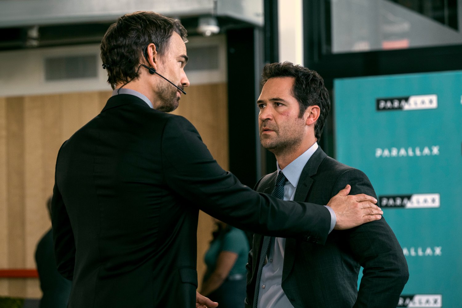 Кадр 2 з Лінкольн для адвоката 2 сезон