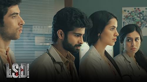 Кадр 2 з Любов, скандали, лікарі 1 сезон