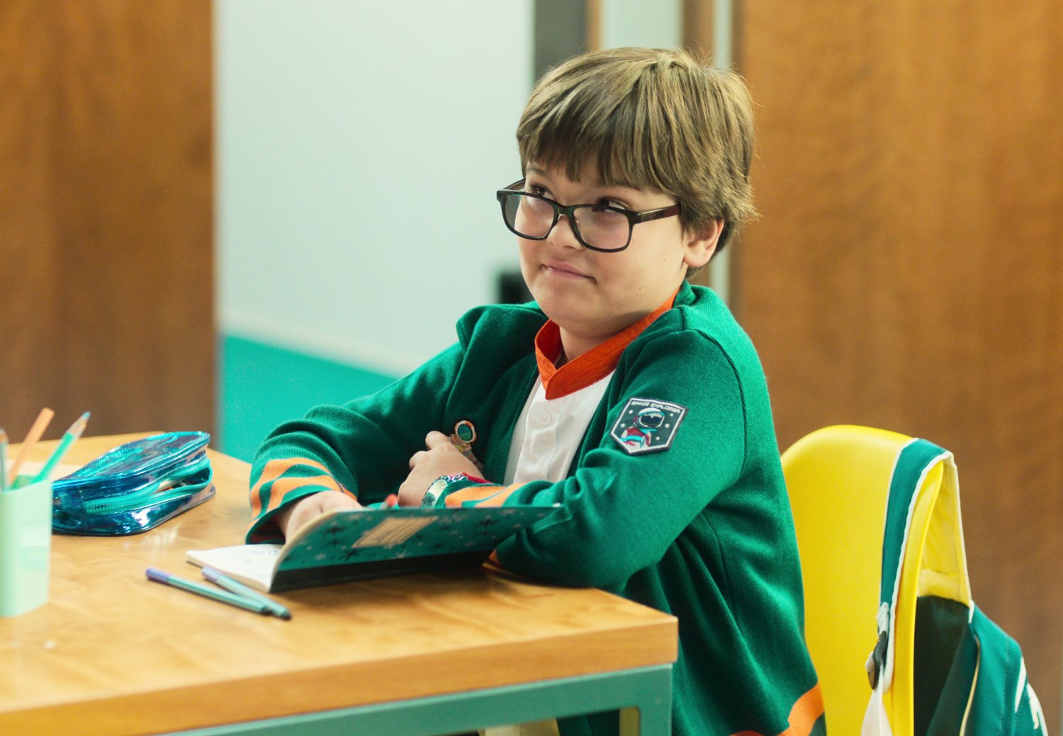 Кадр 2 з Лус: Світло серця 1 сезон